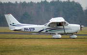 Stella Aviation Charter Cessna 172R Skyhawk (PH-STP) at  Borkenberge, Germany