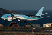TUI Airlines Netherlands Boeing 787-8 Dreamliner (PH-TFJ) at  Gran Canaria, Spain