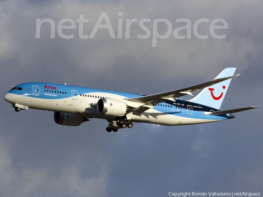 Arke Boeing 787-8 Dreamliner (PH-TFK) | Photo 337511