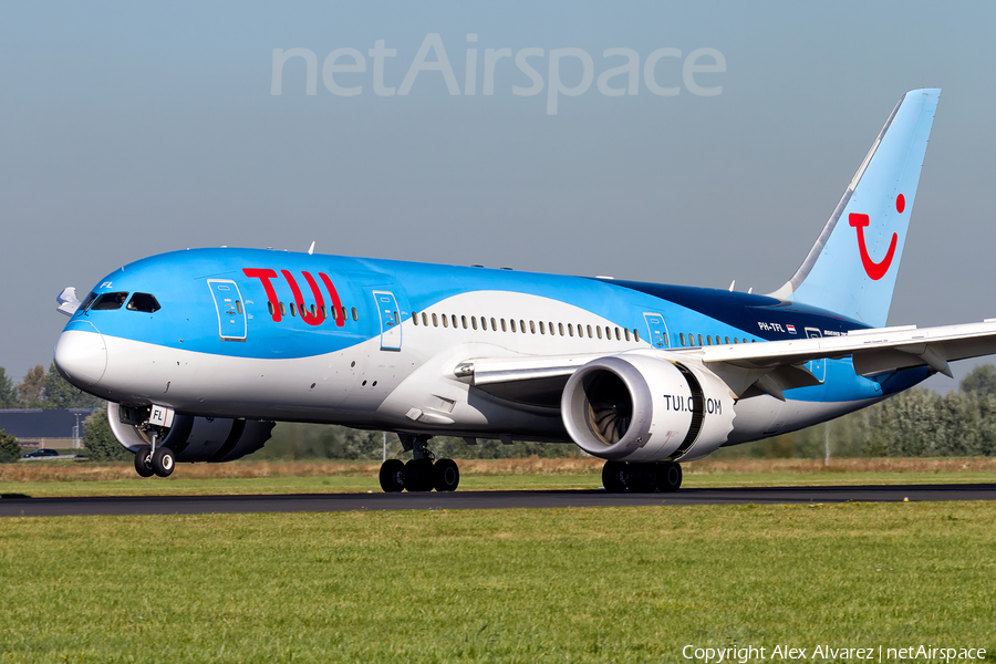 TUI Airlines Netherlands Boeing 787-8 Dreamliner (PH-TFL) | Photo 432320