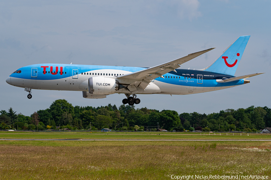 TUI Airlines Netherlands Boeing 787-8 Dreamliner (PH-TFL) | Photo 389329