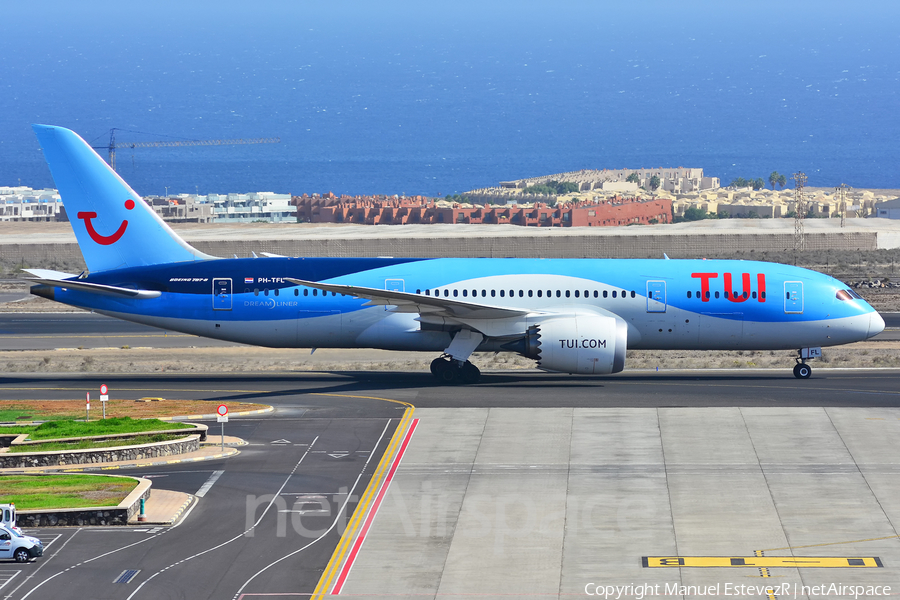 TUI Airlines Netherlands Boeing 787-8 Dreamliner (PH-TFL) | Photo 185877