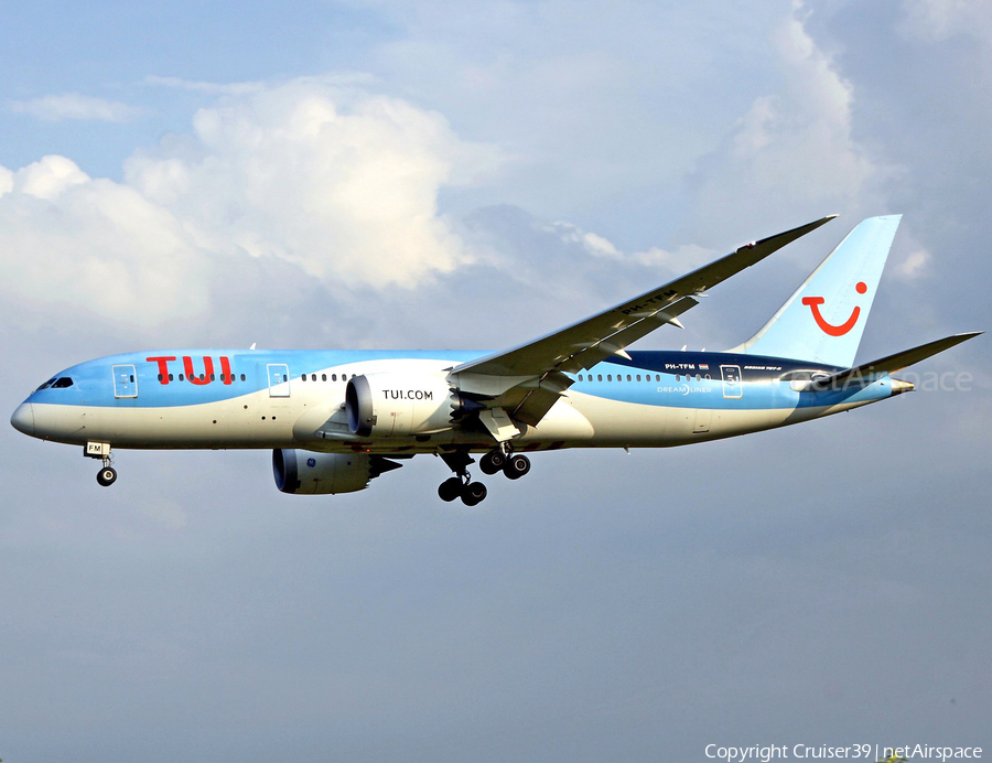 TUI Airlines Netherlands Boeing 787-8 Dreamliner (PH-TFM) | Photo 397897
