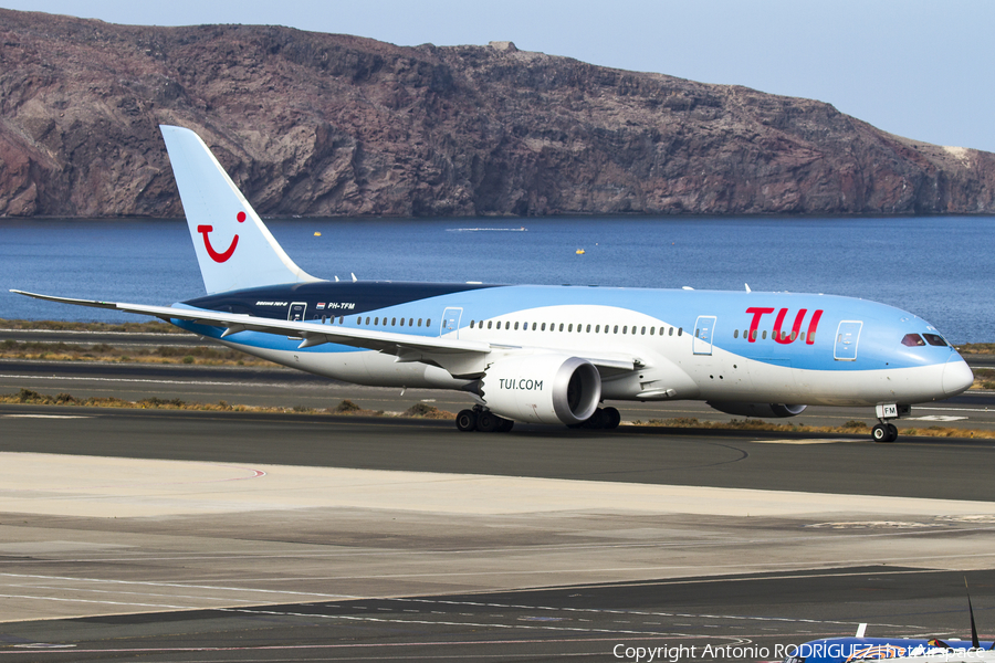 TUI Airlines Netherlands Boeing 787-8 Dreamliner (PH-TFM) | Photo 169326