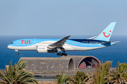 TUI Airlines Netherlands Boeing 787-8 Dreamliner (PH-TFM) at  Gran Canaria, Spain