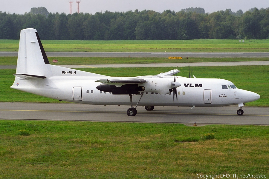VLM Airlines Fokker 50 (PH-VLN) | Photo 364698