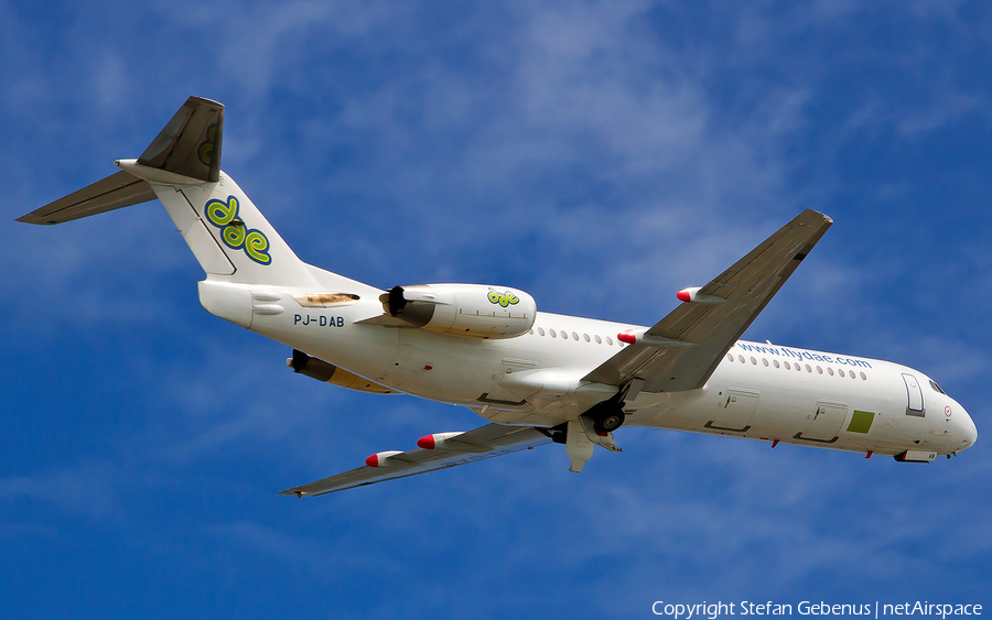 Dutch Antilles Express Fokker 100 (PJ-DAB) | Photo 659