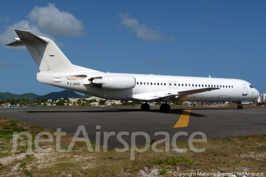 Dutch Antilles Express Fokker 100 (PJ-DAC) | Photo 6772