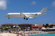 Dutch Antilles Express Fokker 100 (PJ-DAC) at  Philipsburg - Princess Juliana International, Netherland Antilles