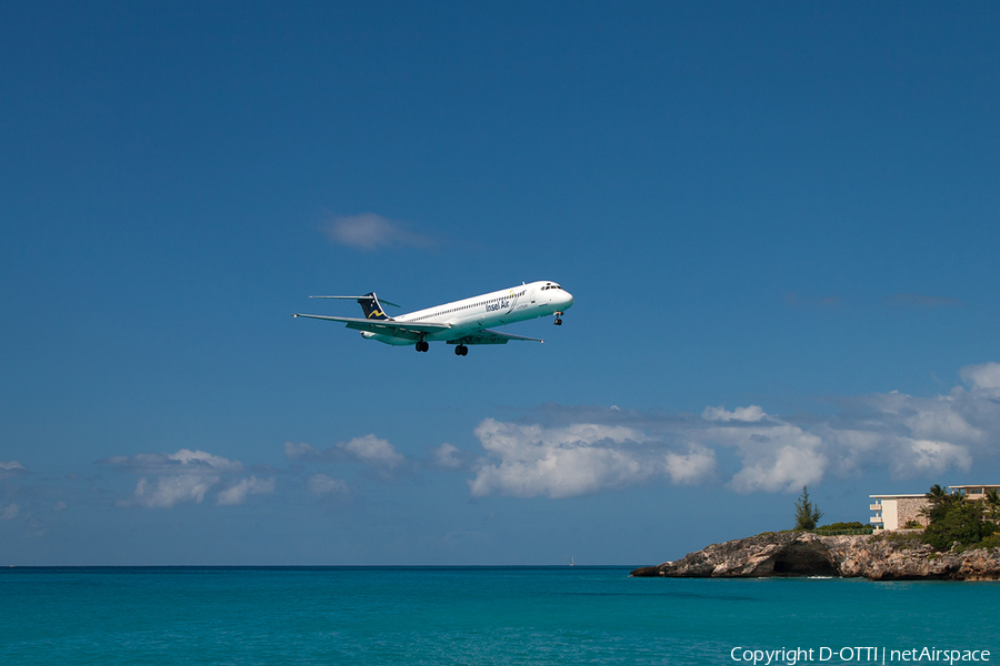 Insel Air McDonnell Douglas MD-83 (PJ-MDA) | Photo 216822