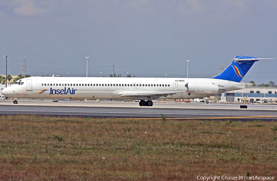 Insel Air McDonnell Douglas MD-82 (PJ-MDC) | Photo 102959