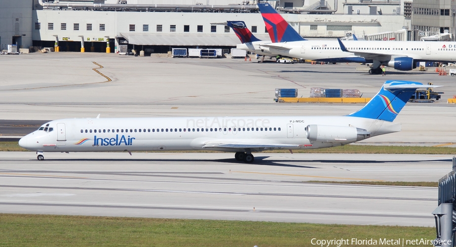 Insel Air McDonnell Douglas MD-82 (PJ-MDC) | Photo 306858