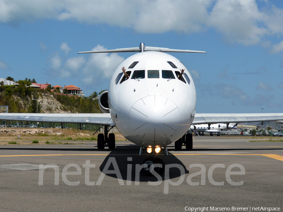 Insel Air McDonnell Douglas MD-82 (PJ-MDE) | Photo 23346