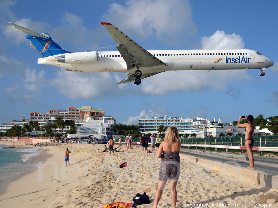 Insel Air McDonnell Douglas MD-83 (PJ-MDG) | Photo 37533