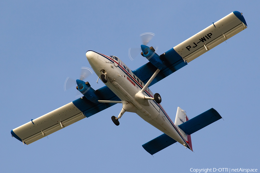 WinAir de Havilland Canada DHC-6-300 Twin Otter (PJ-WIP) | Photo 358700