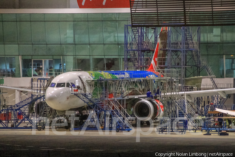 Indonesia AirAsia Airbus A320-216 (PK-AXD) | Photo 423799