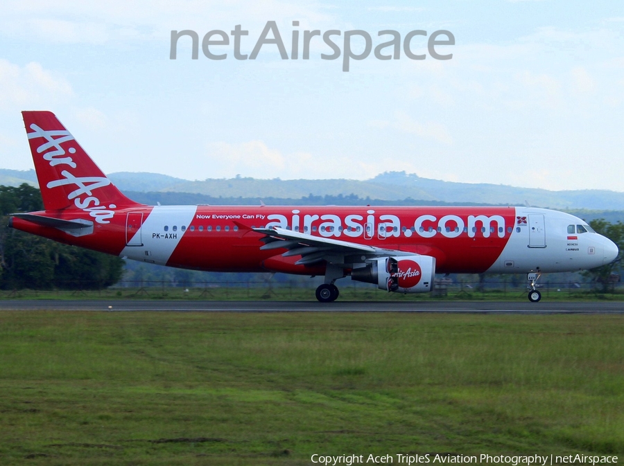 Indonesia AirAsia Airbus A320-216 (PK-AXH) | Photo 293744
