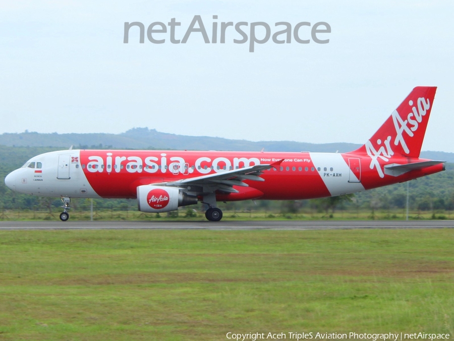 Indonesia AirAsia Airbus A320-216 (PK-AXH) | Photo 318004