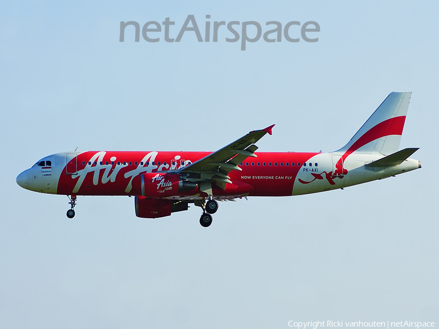 Indonesia AirAsia Airbus A320-216 (PK-AXI) | Photo 355845