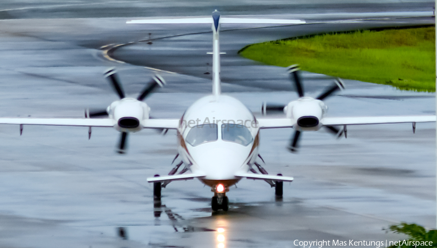 Susi Air Piaggio P.180 Avanti II (PK-BVV) | Photo 467288