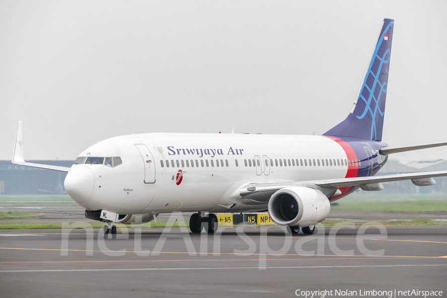 Sriwijaya Air Boeing 737-809 (PK-CML) | Photo 389306