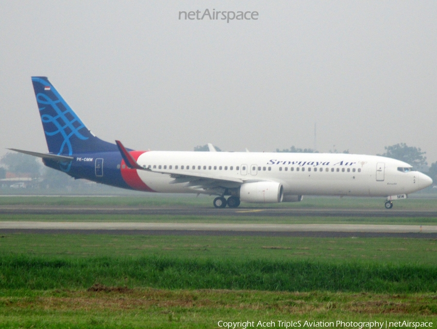 Sriwijaya Air Boeing 737-83N (PK-CMW) | Photo 433329