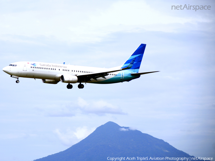 Garuda Indonesia Boeing 737-86N (PK-GFU) | Photo 517816