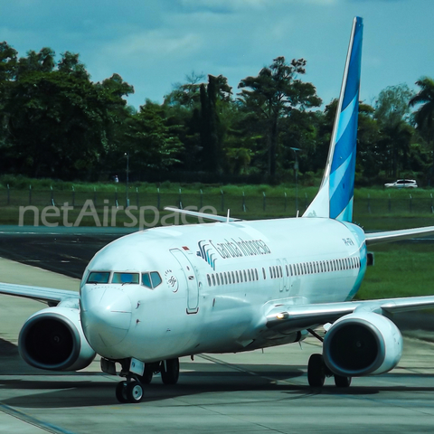 Garuda Indonesia Boeing 737-8U3 (PK-GFW) at  Syamsudin Noor International, Indonesia