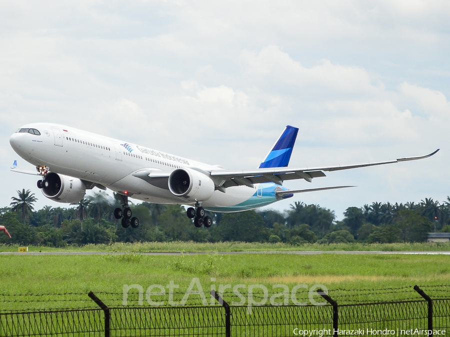 Garuda Indonesia Airbus A330-941N (PK-GHE) | Photo 407682