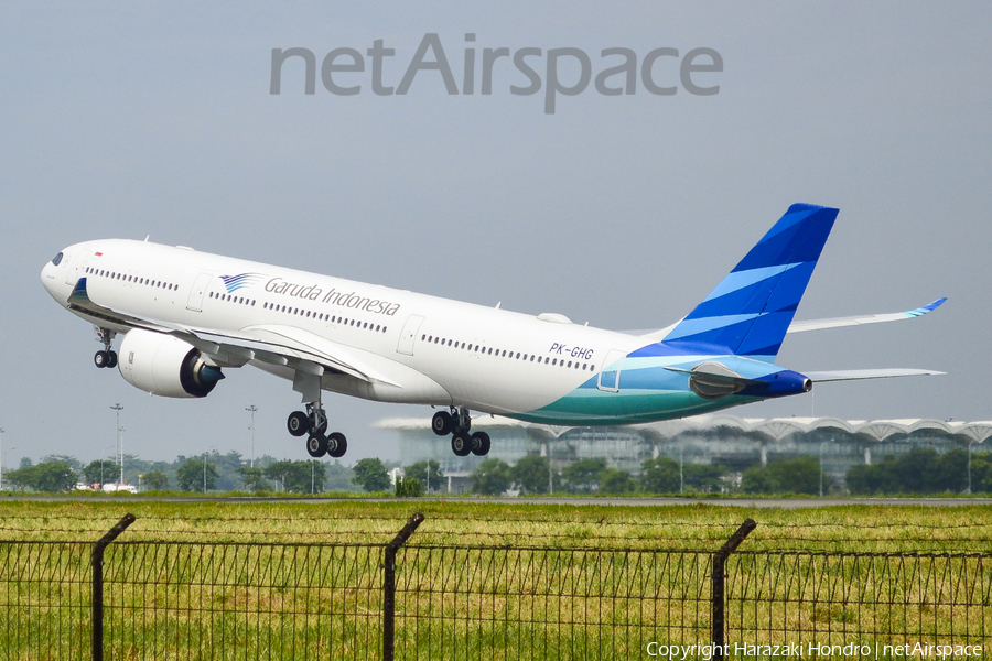 Garuda Indonesia Airbus A330-941N (PK-GHG) | Photo 398970