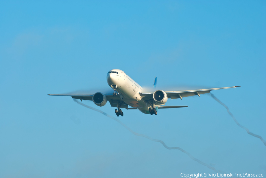 Garuda Indonesia Boeing 777-3U3(ER) (PK-GIA) | Photo 61494