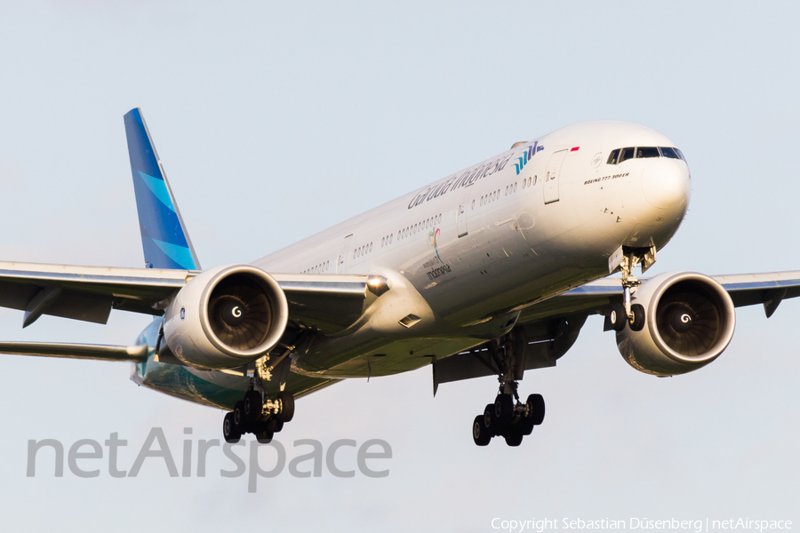 Garuda Indonesia Boeing 777-3U3(ER) (PK-GIF) | Photo 116596