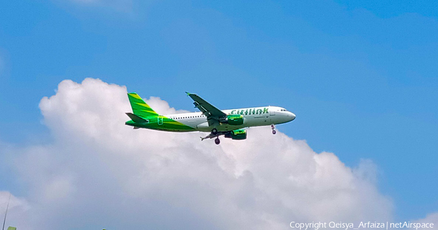 Citilink Garuda Indonesia Airbus A320-214 (PK-GLP) | Photo 562864