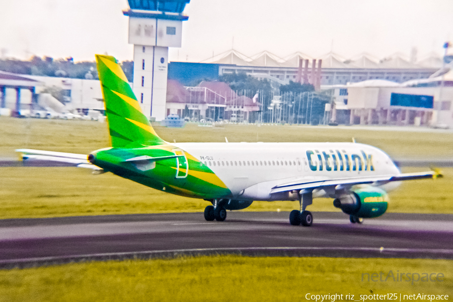Citilink Garuda Indonesia Airbus A320-214 (PK-GLU) | Photo 681215