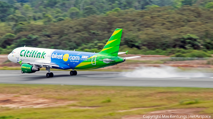 Citilink Garuda Indonesia Airbus A320-214 (PK-GLW) | Photo 458914