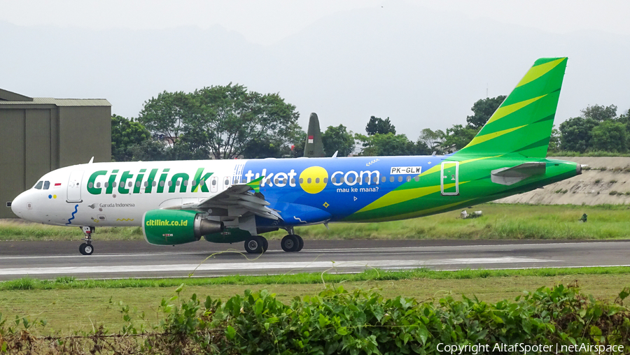 Citilink Garuda Indonesia Airbus A320-214 (PK-GLW) | Photo 405990