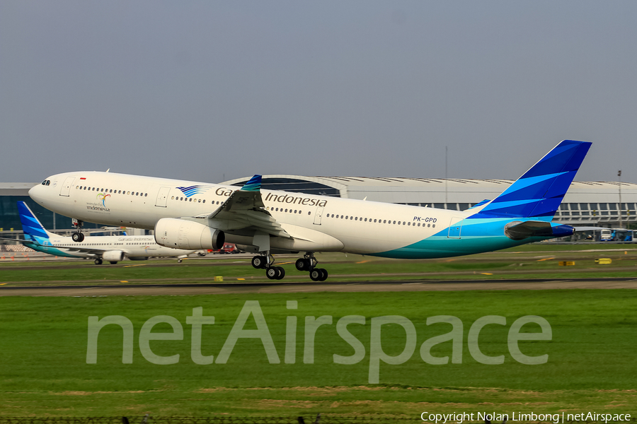 Garuda Indonesia Airbus A330-341 (PK-GPD) | Photo 374543