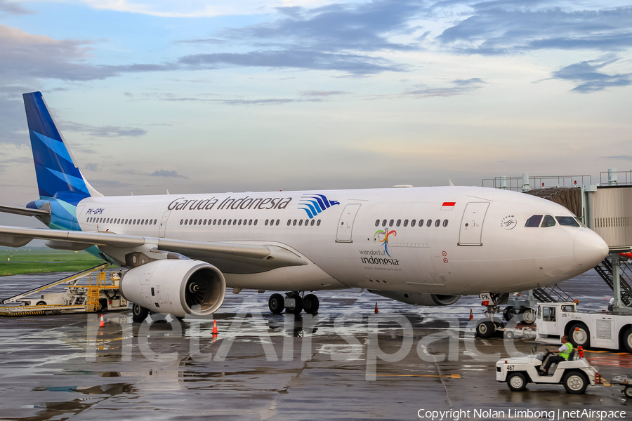 Garuda Indonesia Airbus A330-243 (PK-GPK) | Photo 371589