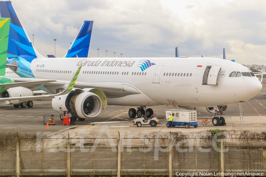 Garuda Indonesia Airbus A330-243 (PK-GPN) | Photo 423964