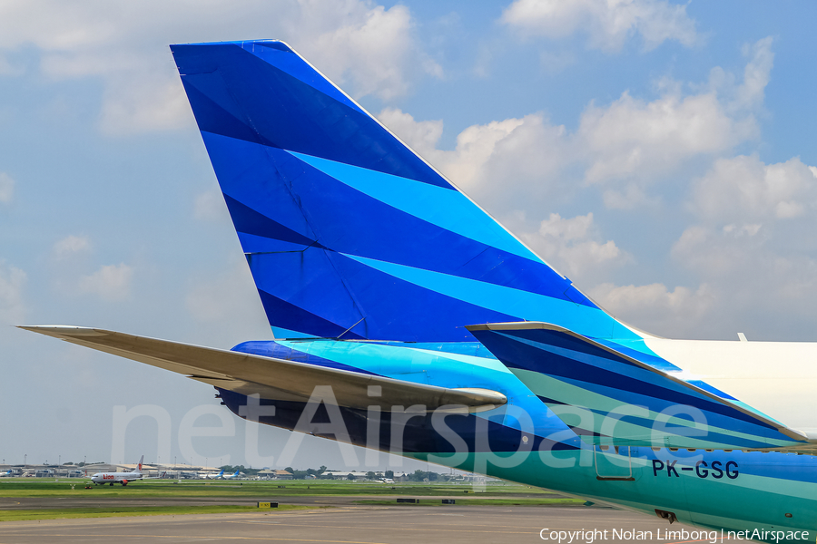 Garuda Indonesia Boeing 747-4U3 (PK-GSG) | Photo 385977