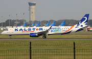 Kalstar Aviation Embraer ERJ-195LR (ERJ-190-200LR) (PK-KDC) at  Jakarta - Soekarno-Hatta International, Indonesia