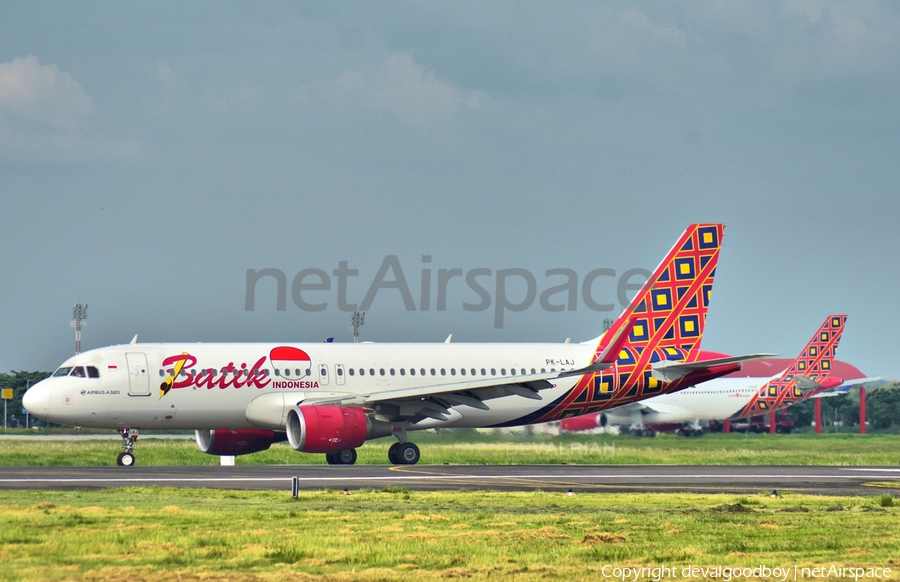 Batik Air Airbus A320-214 (PK-LAJ) | Photo 388471