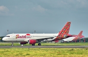 Batik Air Airbus A320-214 (PK-LAJ) at  Adisumarmo International, Indonesia