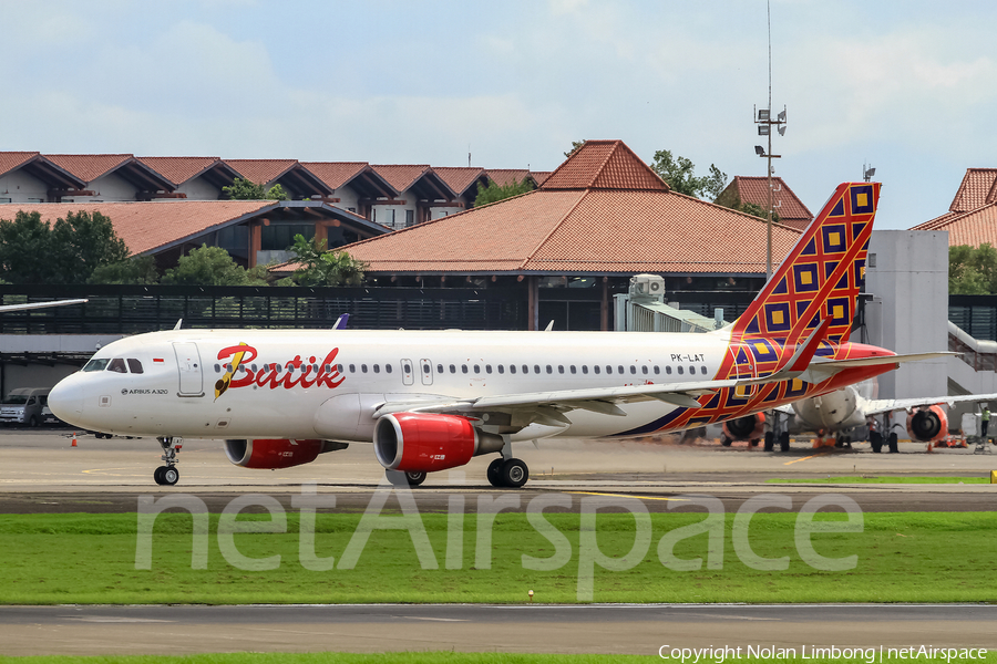 Batik Air Airbus A320-214 (PK-LAT) | Photo 384040