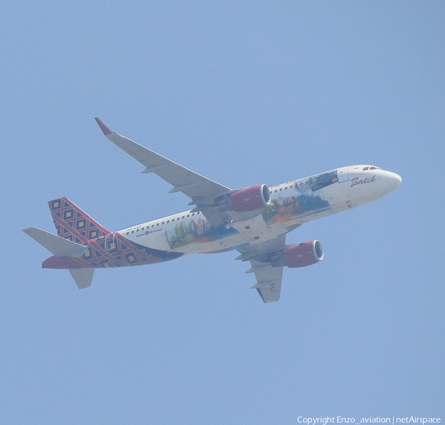 Batik Air Airbus A320-214 (PK-LAT) | Photo 519765