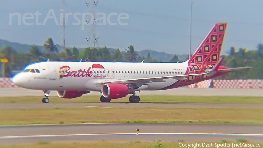 Batik Air Airbus A320-214 (PK-LAW) | Photo 547127