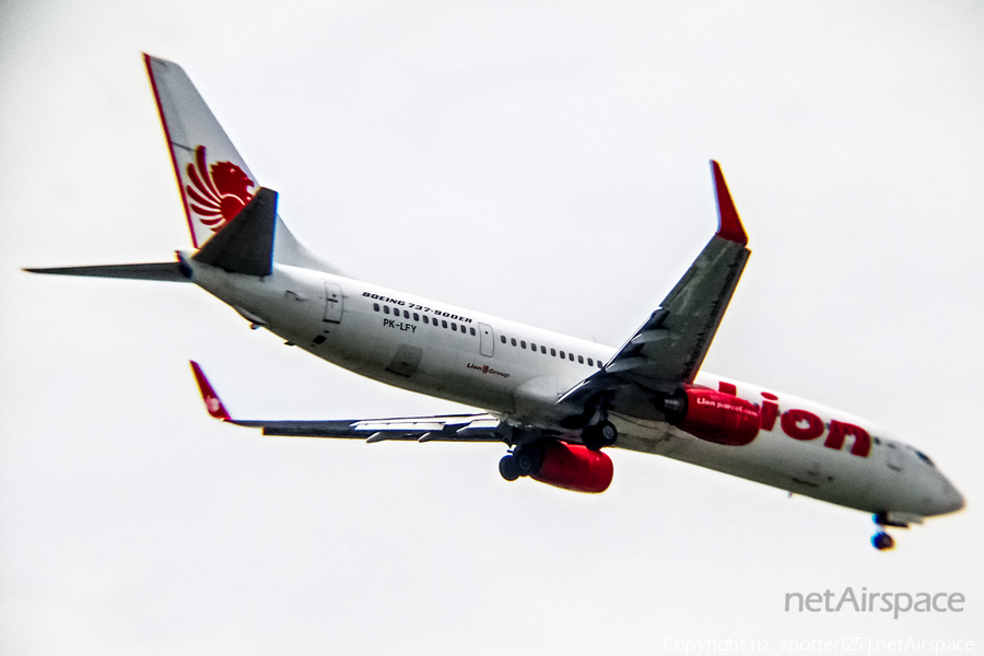 Lion Air Boeing 737-9GP(ER) (PK-LFY) | Photo 662670