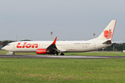 Lion Air Boeing 737-9GP(ER) (PK-LGO) at  Adisumarmo International, Indonesia