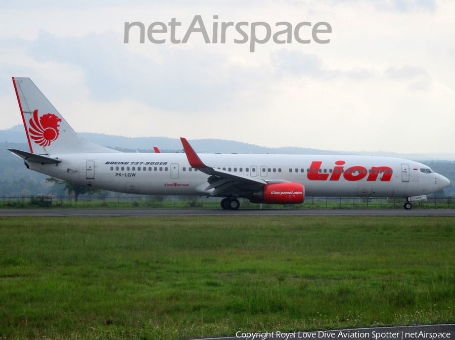 Lion Air Boeing 737-9GP(ER) (PK-LGW) | Photo 219902