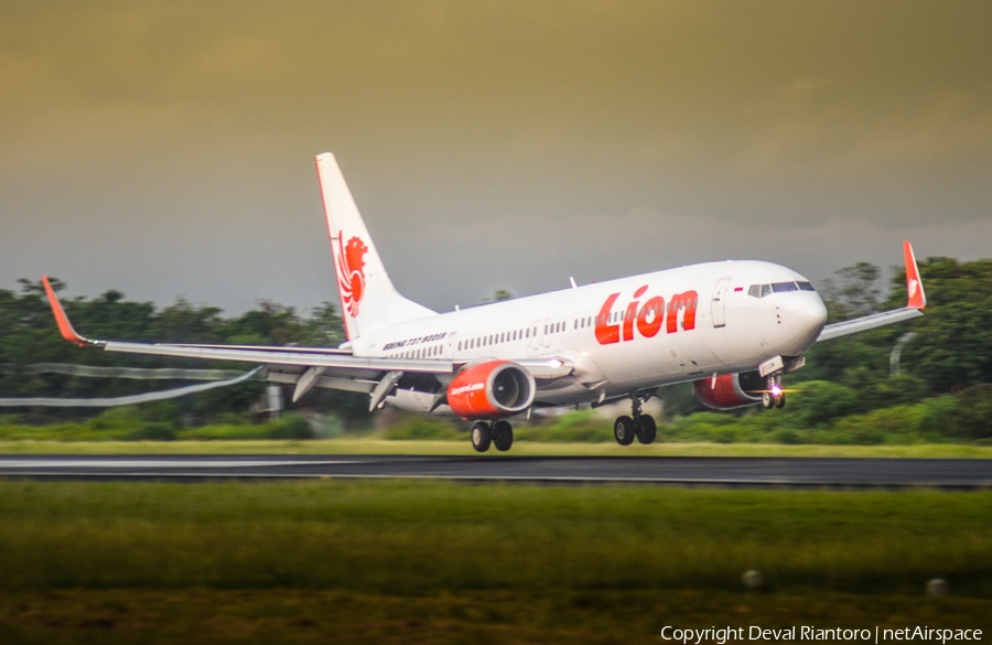 Lion Air Boeing 737-9GP(ER) (PK-LGW) | Photo 412126